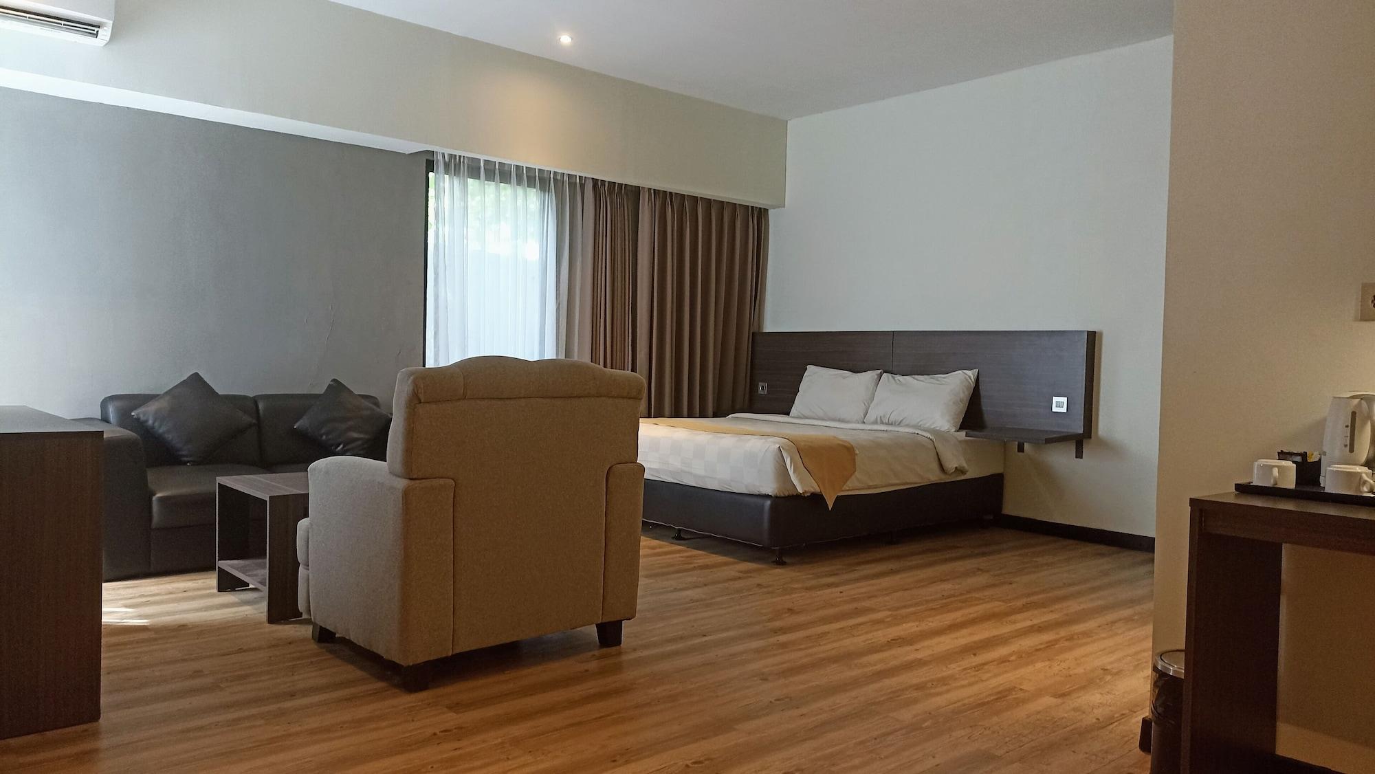 Yunna Hotel Lampung Bandar Lampung Zewnętrze zdjęcie