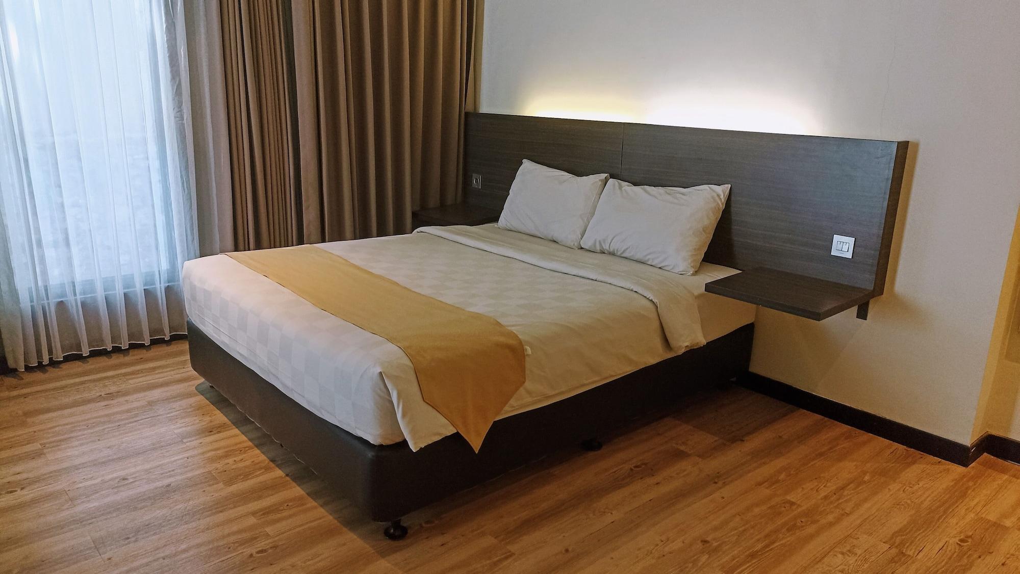 Yunna Hotel Lampung Bandar Lampung Zewnętrze zdjęcie