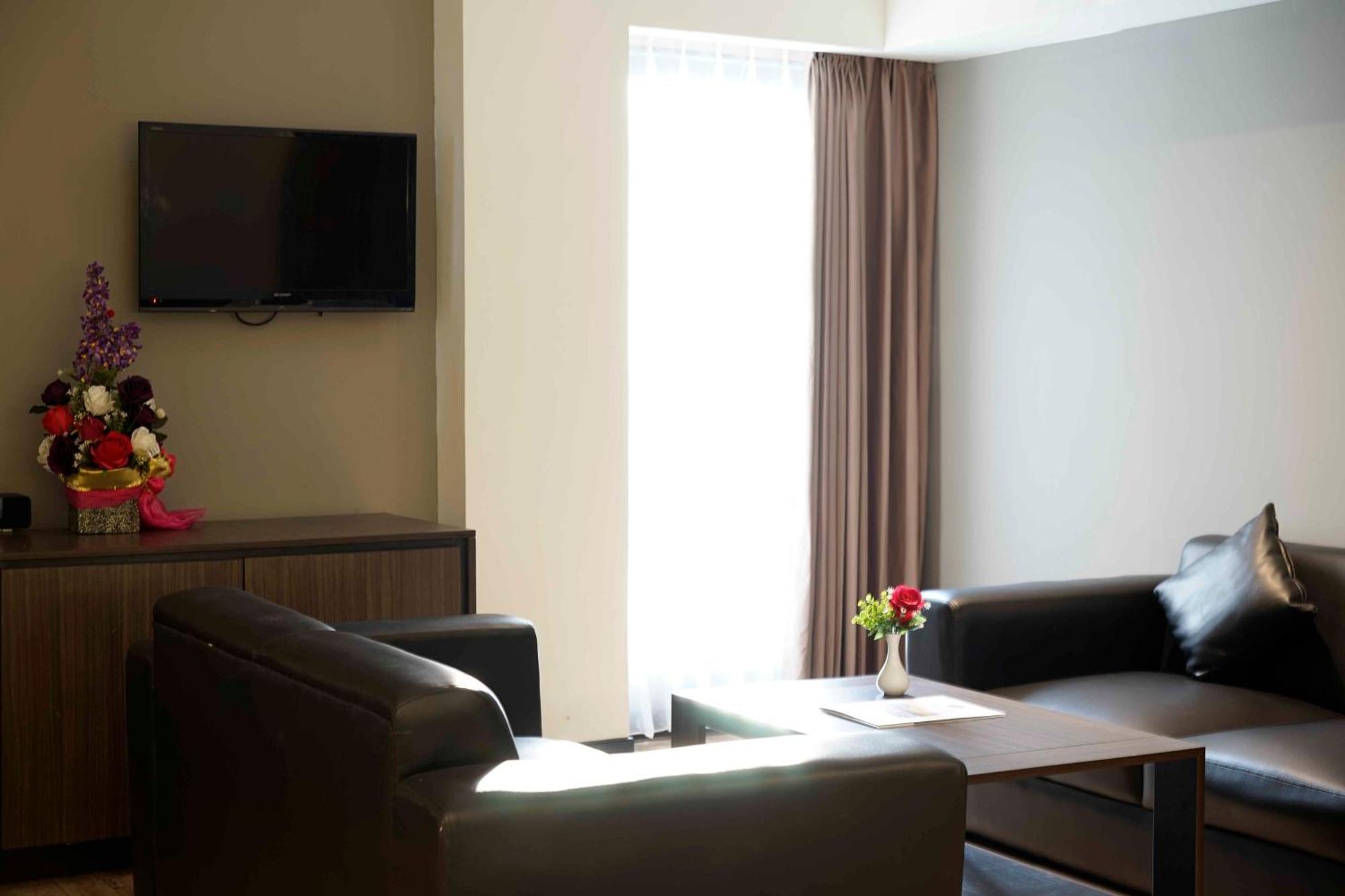 Yunna Hotel Lampung Bandar Lampung Zewnętrze zdjęcie