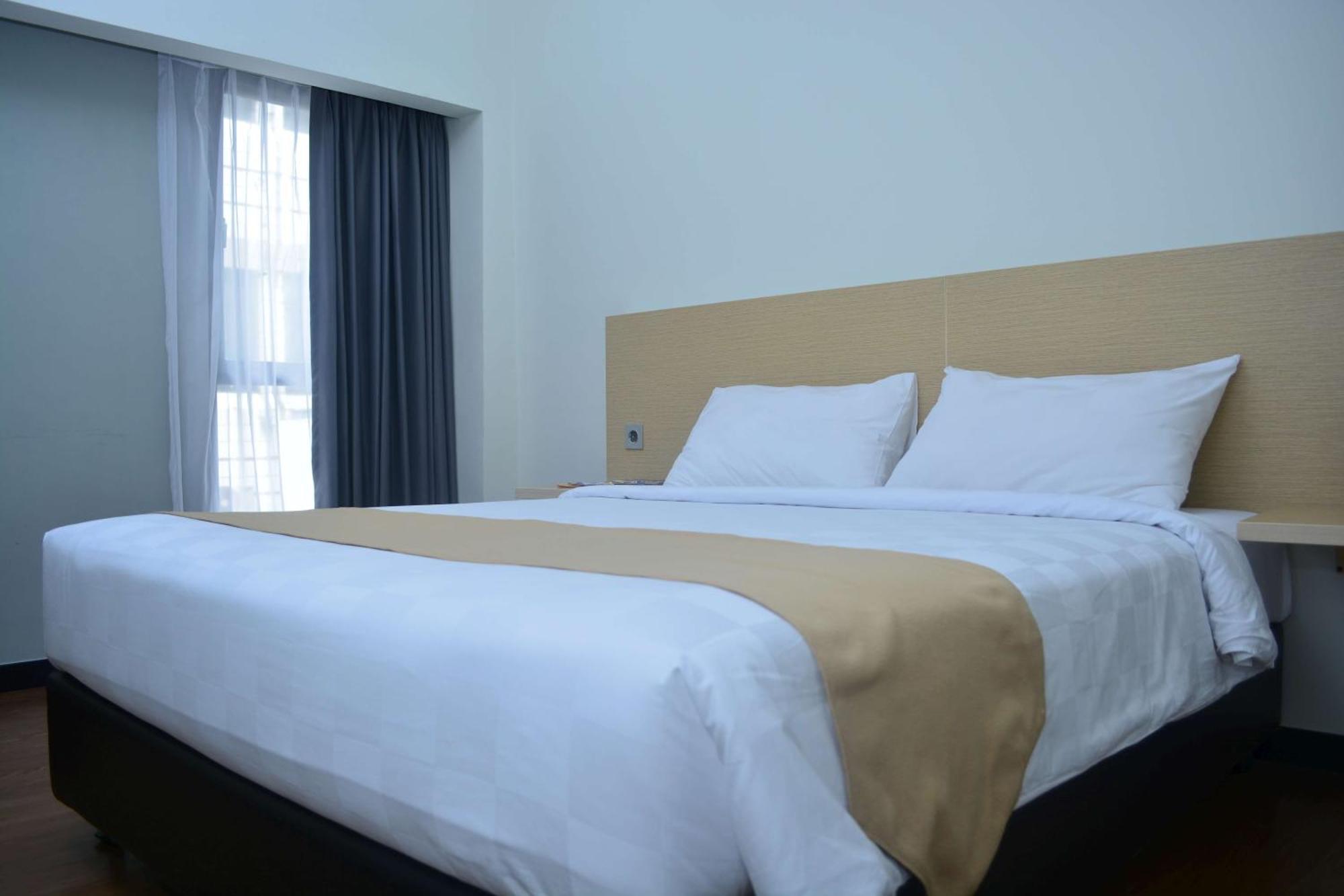Yunna Hotel Lampung Bandar Lampung Pokój zdjęcie