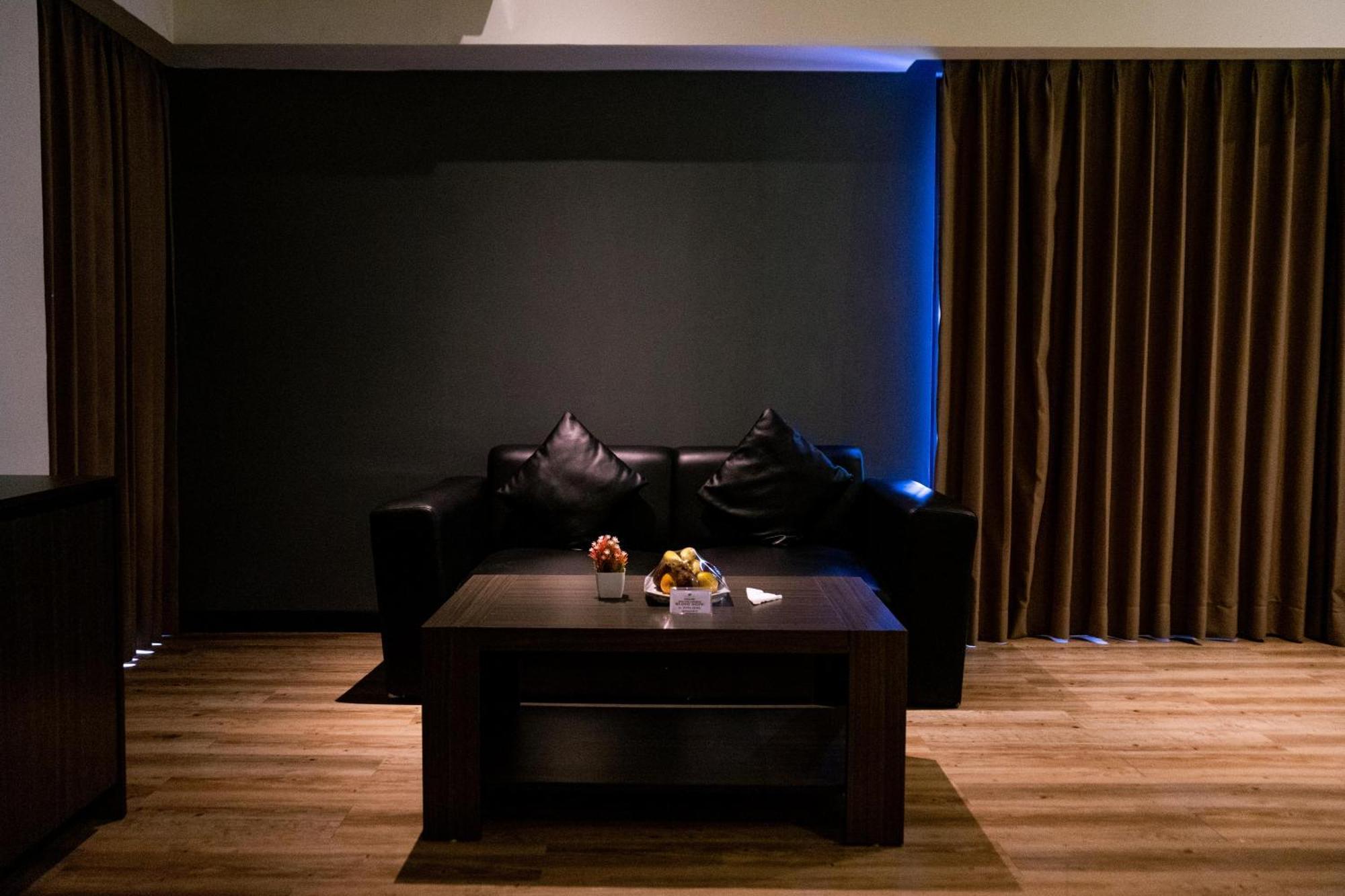 Yunna Hotel Lampung Bandar Lampung Zewnętrze zdjęcie